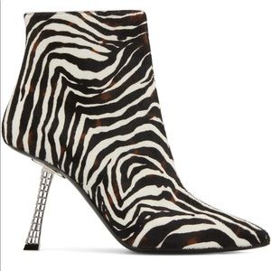 NWOT Giuseppe Zanotti Farrah Fancy Ankle boots(39)